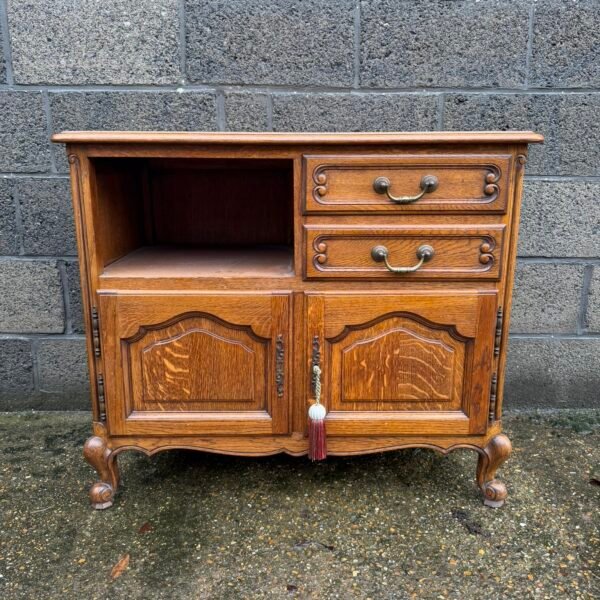 Kast met open vak, lades en deuren